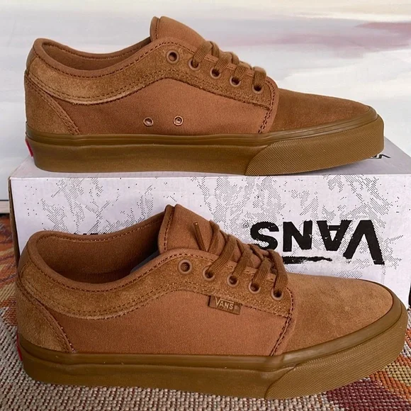 Vans WMNS Skate Chukka Low
Light Brown/Gum
VN0A4BX4BGZ
Sneakers - Picture 1 of 16